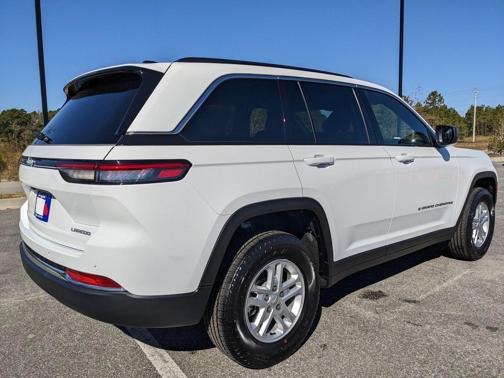new 2025 Jeep Grand Cherokee car, priced at $33,127