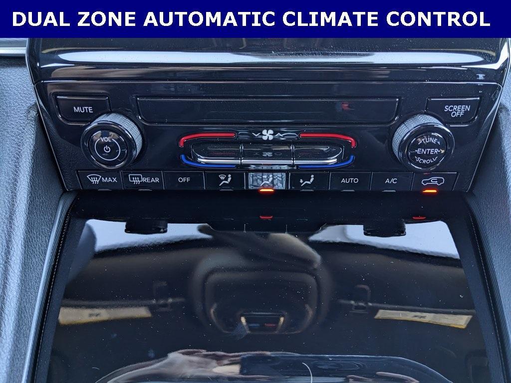 new 2025 Jeep Grand Cherokee car, priced at $33,127