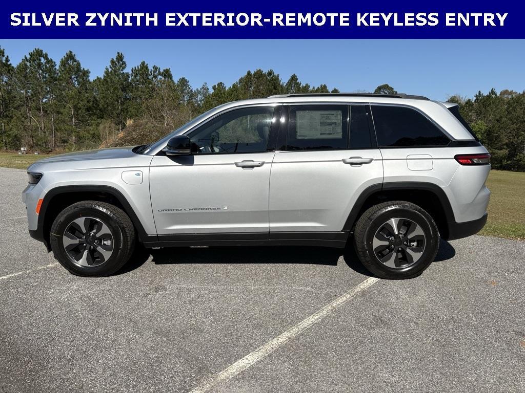 new 2025 Jeep Grand Cherokee 4xe car, priced at $53,877