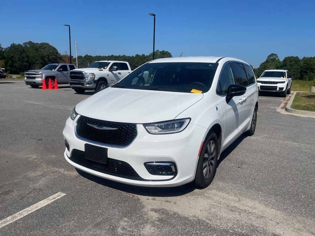 used 2025 Chrysler Pacifica Hybrid car, priced at $42,340