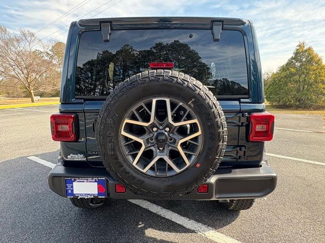 new 2025 Jeep Wrangler car, priced at $52,377