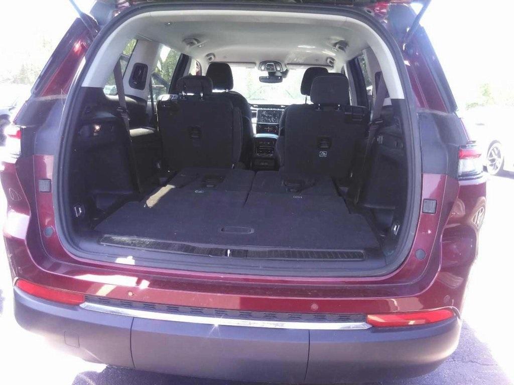 used 2023 Jeep Grand Cherokee L car, priced at $28,089