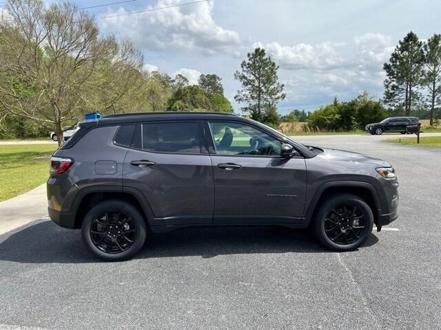 new 2024 Jeep Compass car, priced at $31,220