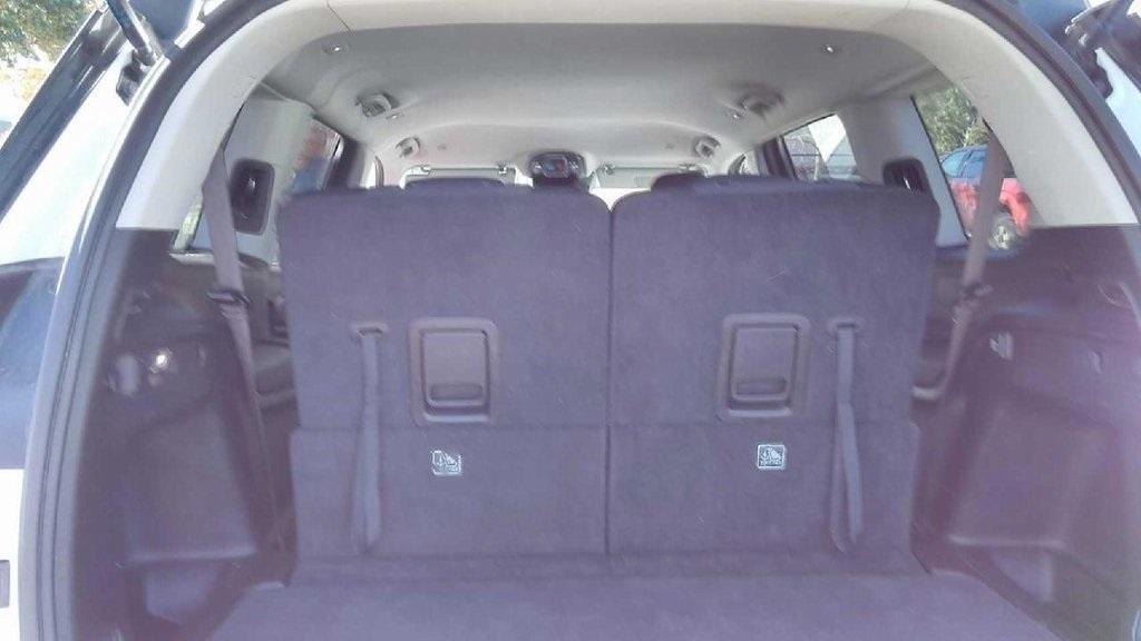 used 2024 Jeep Grand Cherokee L car, priced at $26,174