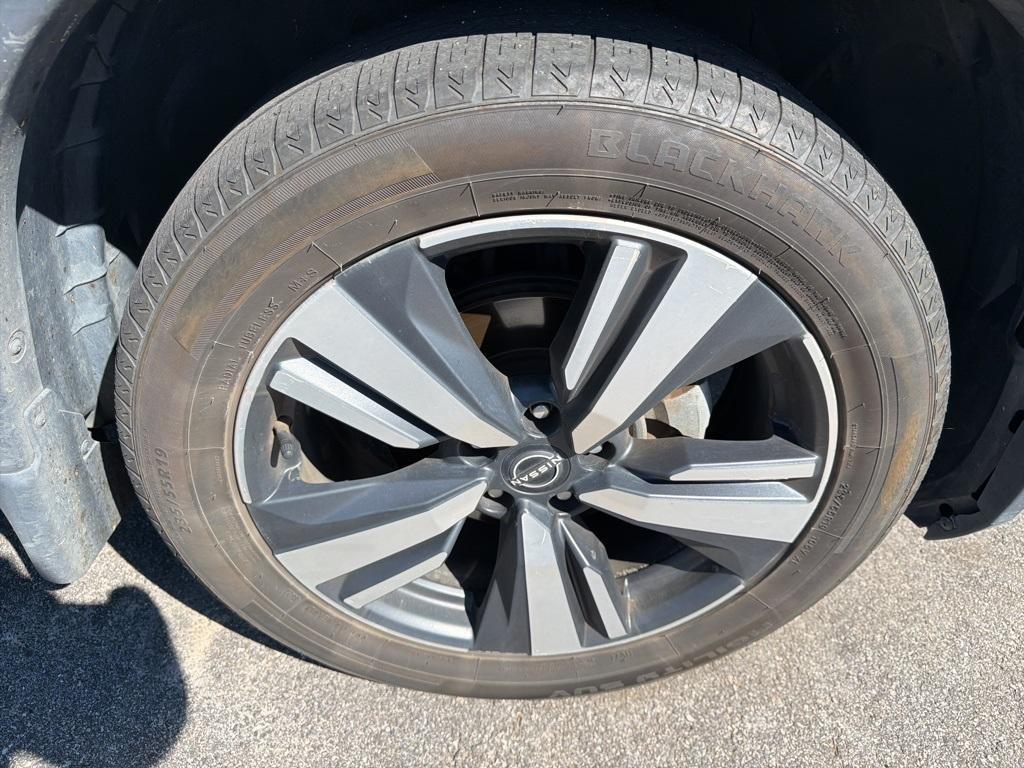 used 2022 Nissan Rogue car, priced at $21,497