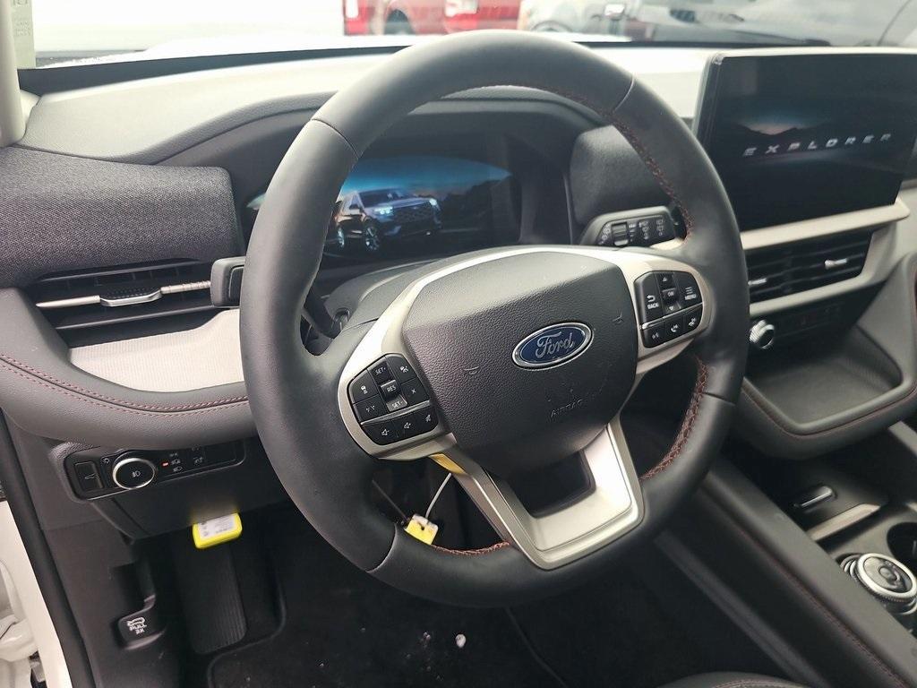 used 2025 Ford Explorer car, priced at $40,000