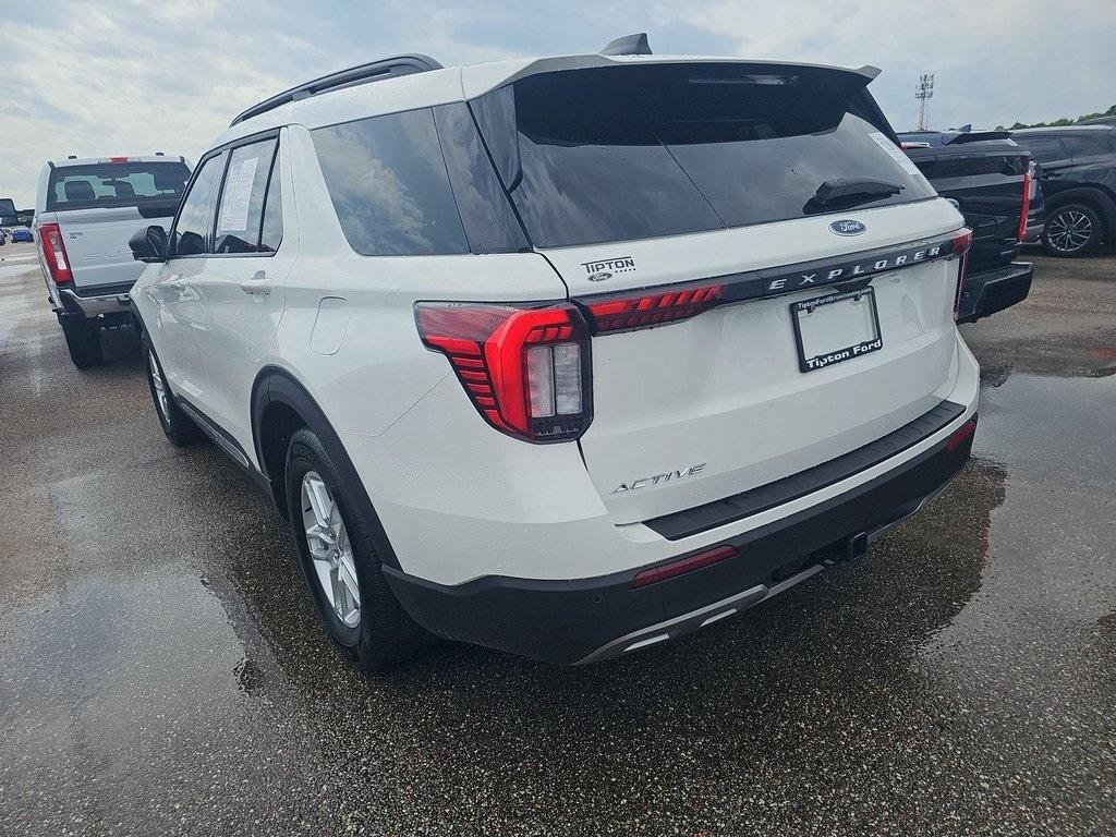 used 2025 Ford Explorer car, priced at $40,000