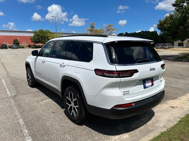 new 2024 Jeep Grand Cherokee L car, priced at $43,277