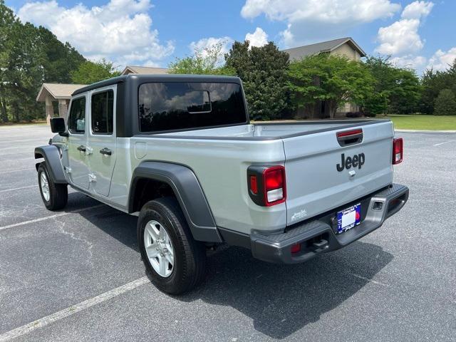 used 2023 Jeep Gladiator car, priced at $32,327