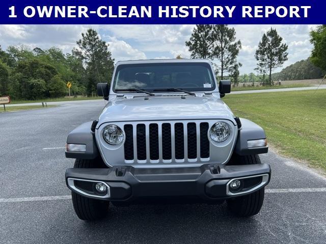 used 2023 Jeep Gladiator car, priced at $34,327