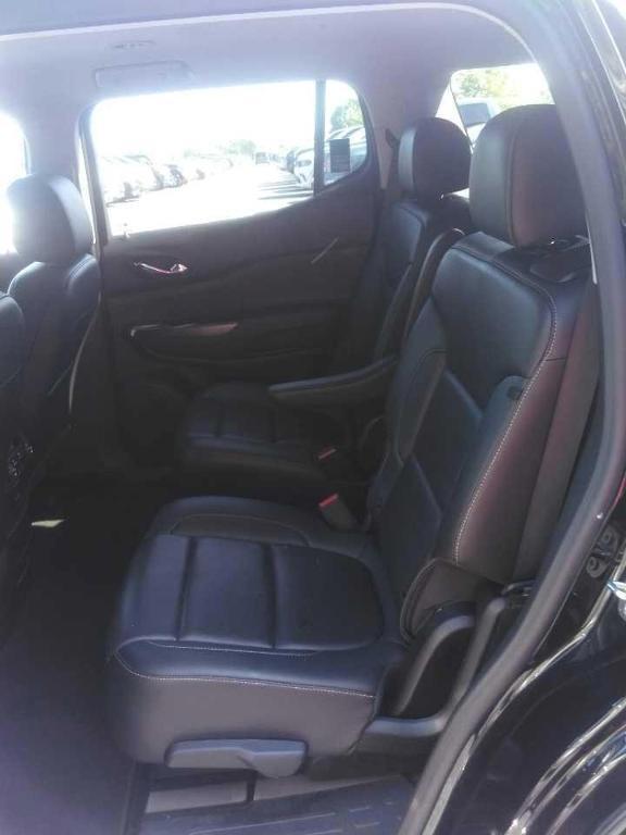 used 2023 GMC Acadia car, priced at $27,772