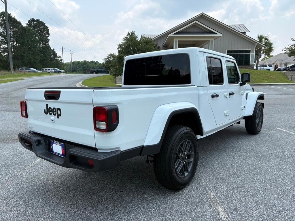 new 2025 Jeep Gladiator car, priced at $42,259