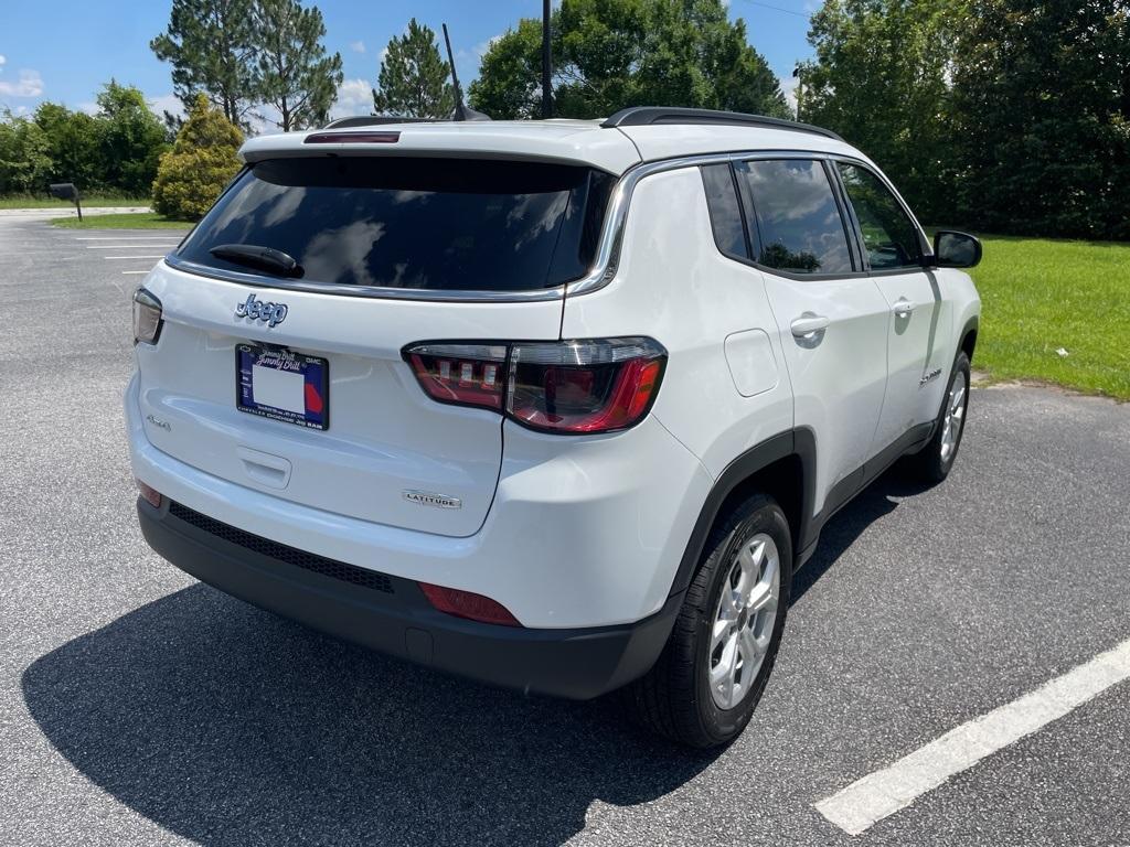 new 2025 Jeep Compass car, priced at $25,699