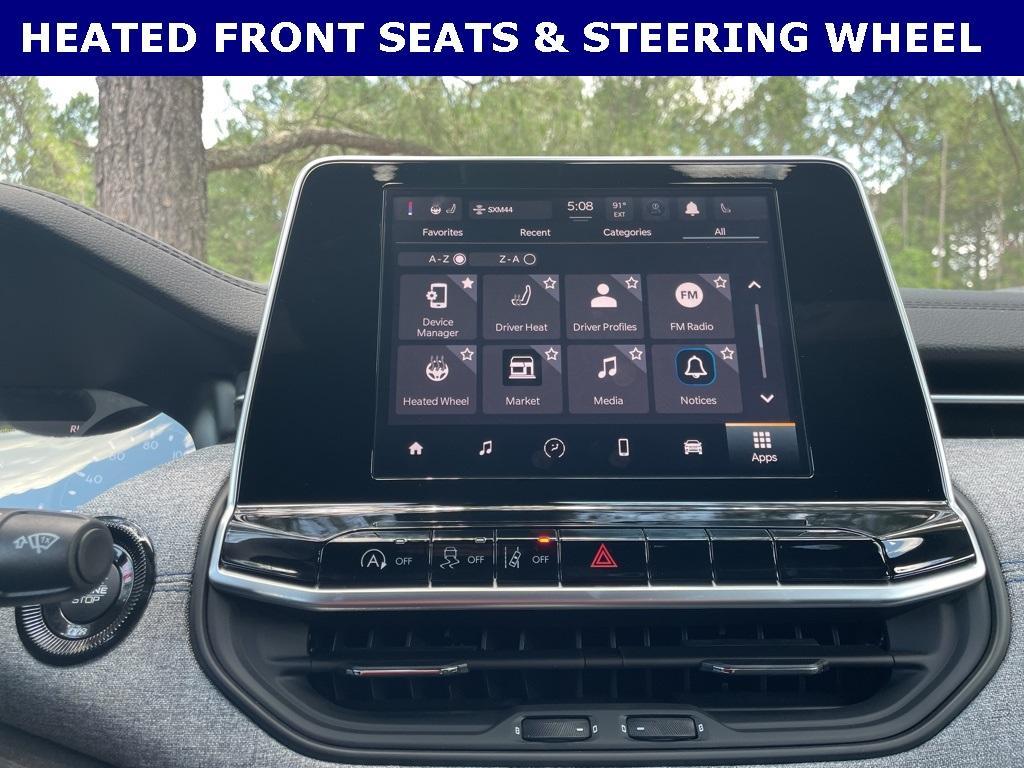 new 2025 Jeep Compass car, priced at $25,699