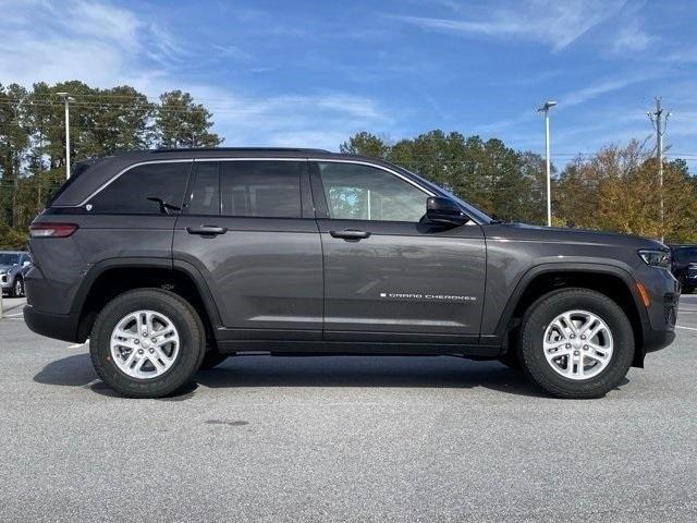 new 2025 Jeep Grand Cherokee car, priced at $32,277