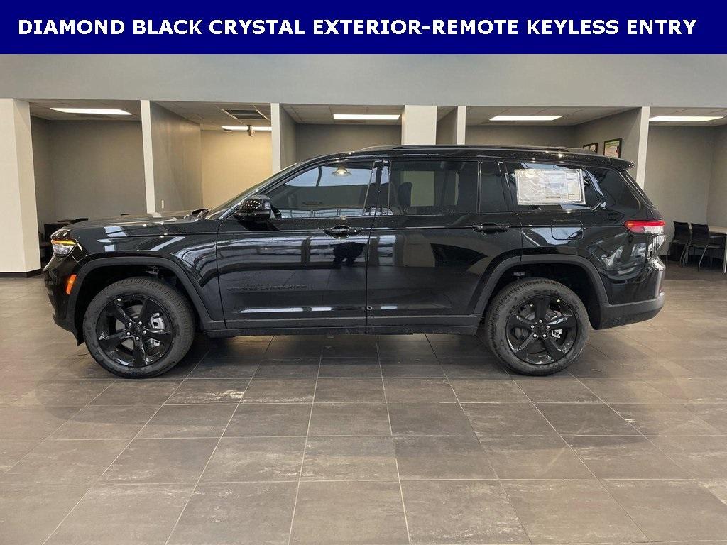 new 2025 Jeep Grand Cherokee car, priced at $41,777