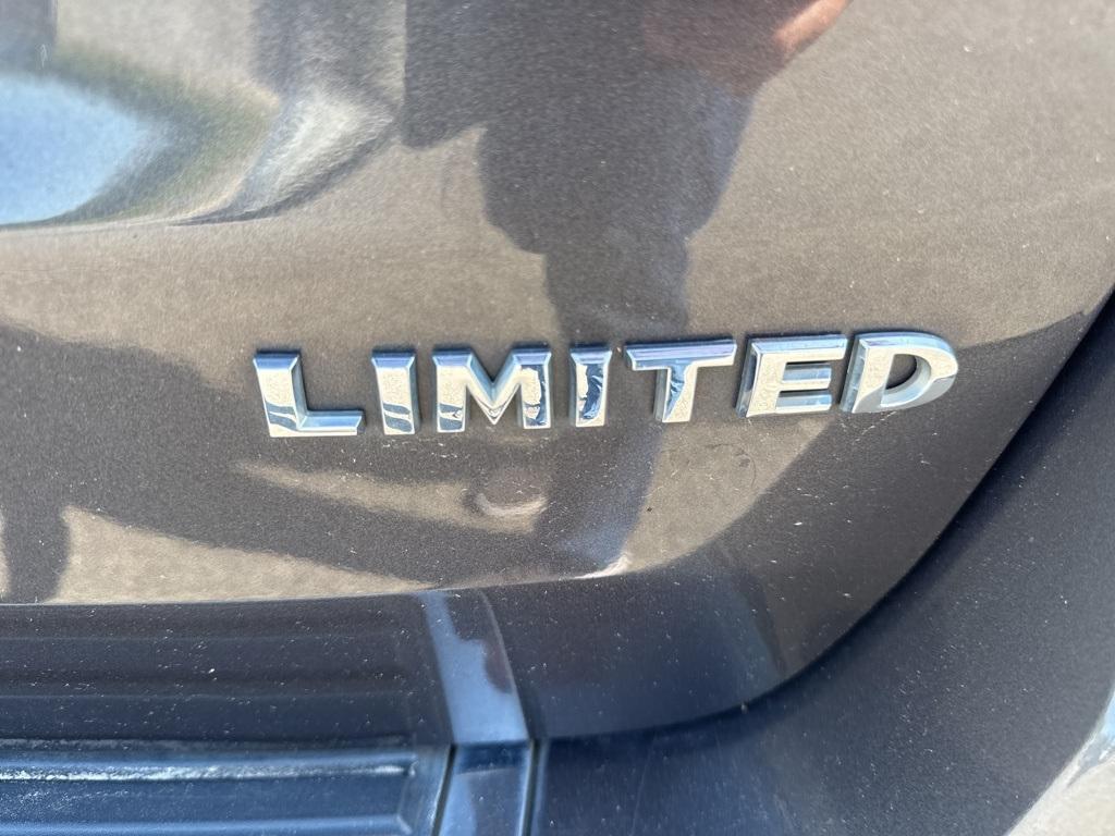 used 2019 Jeep Grand Cherokee car, priced at $22,497