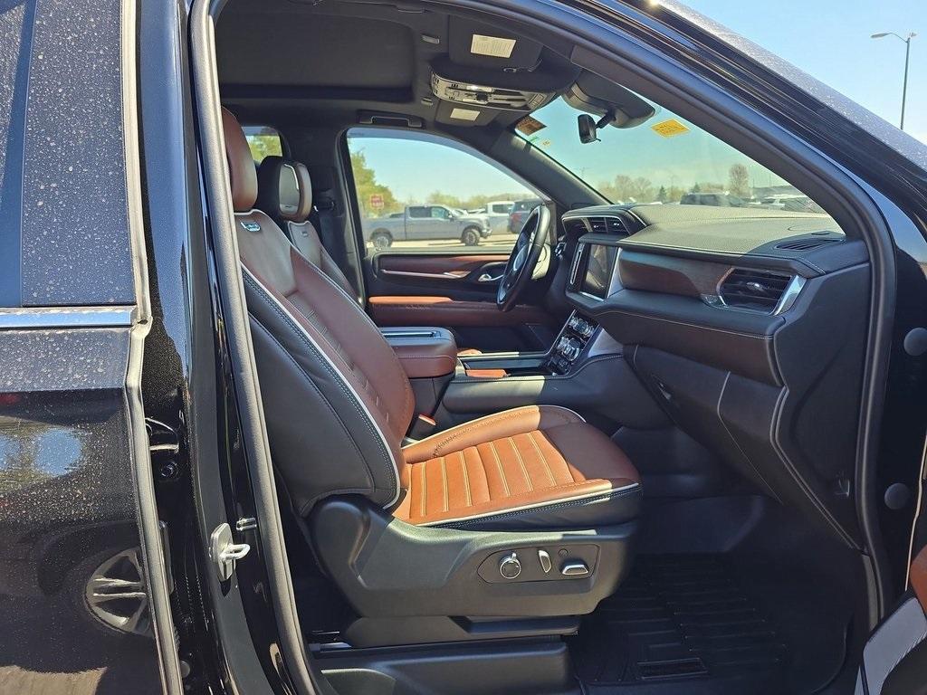 used 2023 GMC Yukon car, priced at $73,455