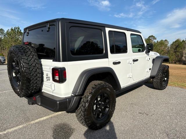 new 2025 Jeep Wrangler car, priced at $48,994