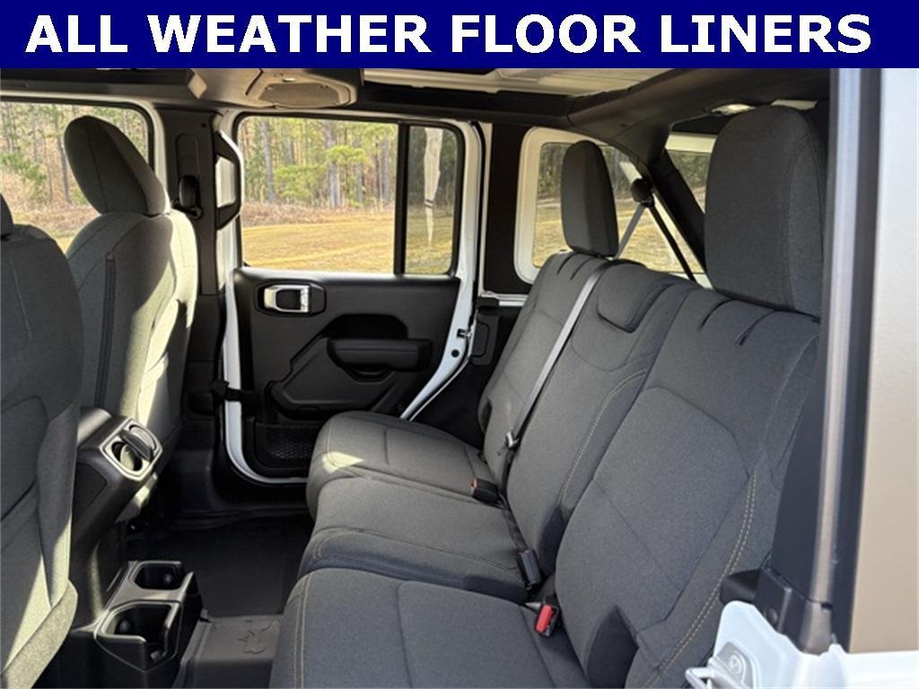 new 2025 Jeep Wrangler car, priced at $48,994