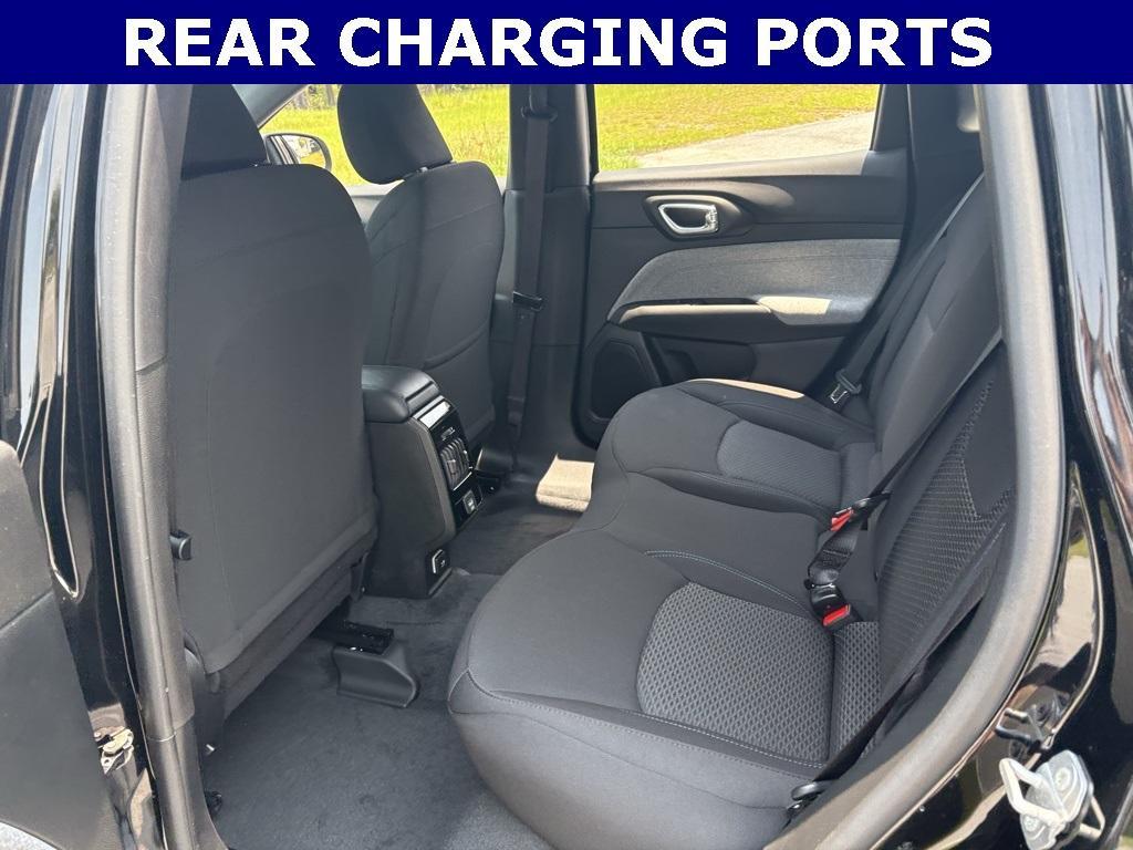 new 2025 Jeep Compass car, priced at $26,977