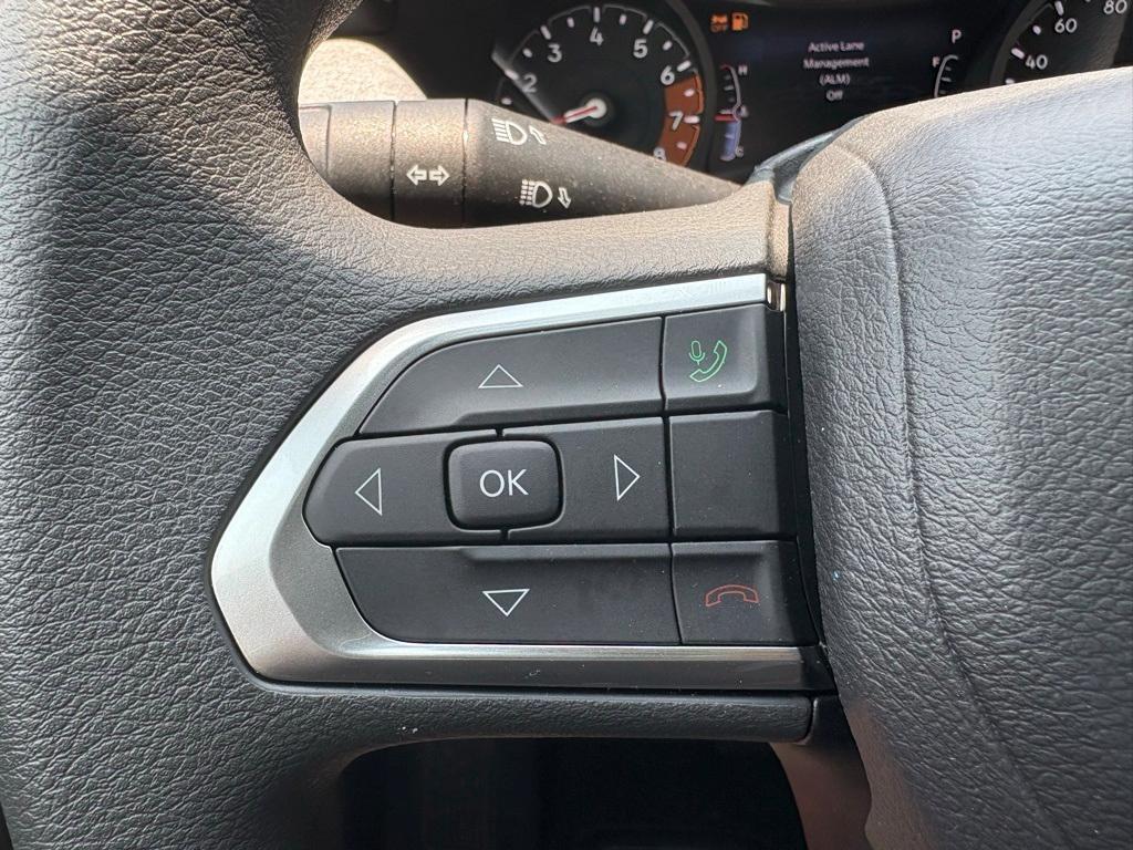 new 2025 Jeep Compass car, priced at $26,977