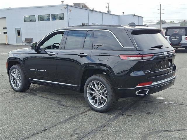 new 2025 Jeep Grand Cherokee car, priced at $56,527