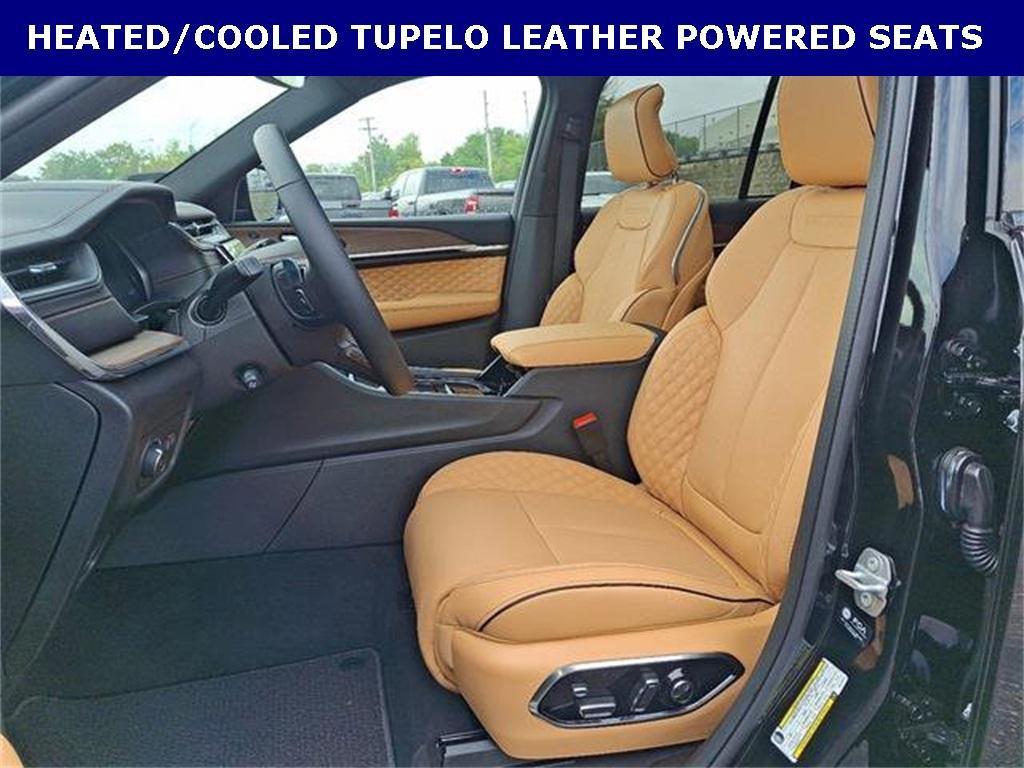 new 2025 Jeep Grand Cherokee car, priced at $56,527
