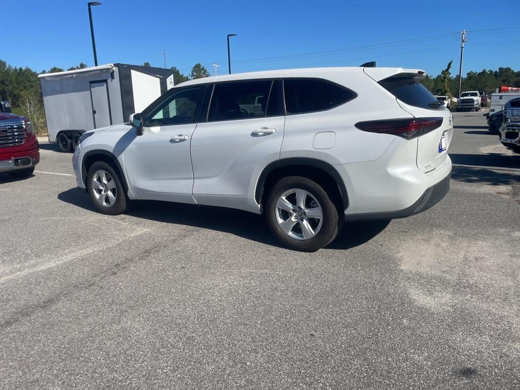 used 2024 Toyota Highlander car, priced at $39,890