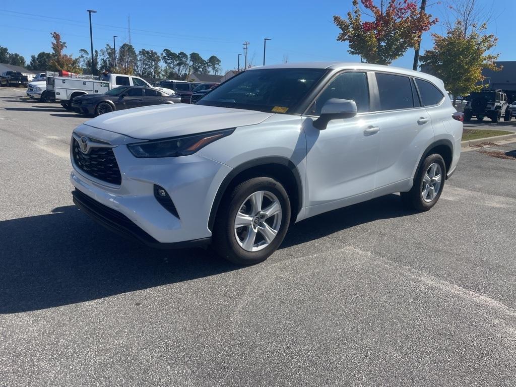 used 2024 Toyota Highlander car, priced at $39,890
