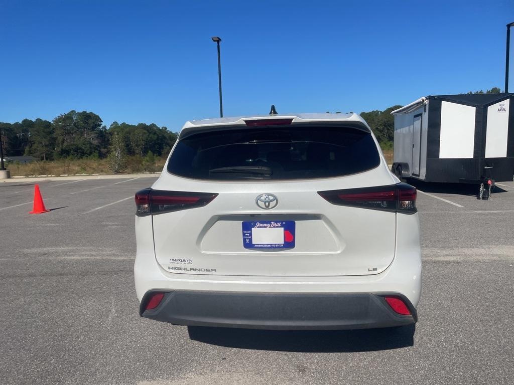 used 2024 Toyota Highlander car, priced at $39,890