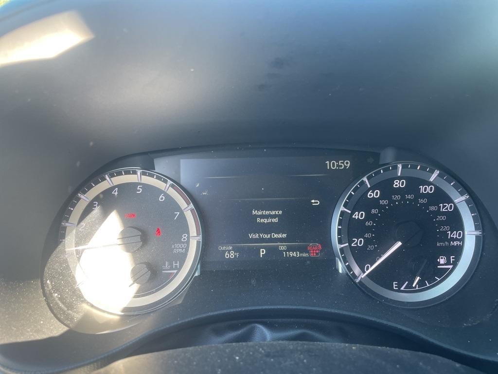 used 2024 Toyota Highlander car, priced at $39,890