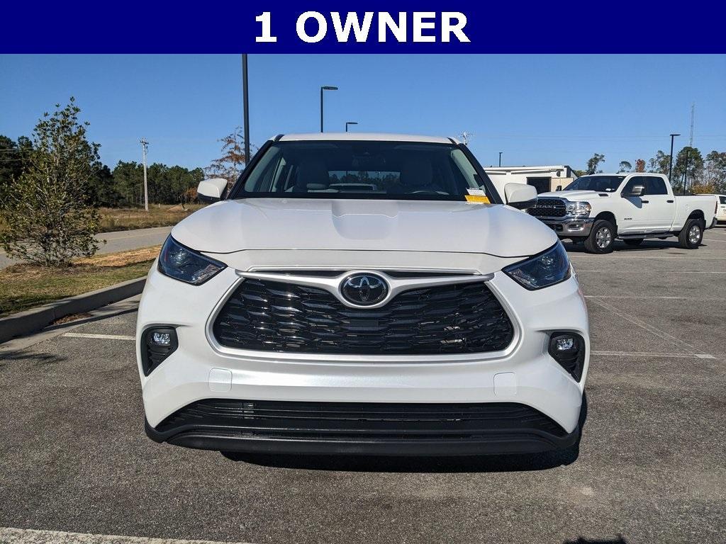 used 2024 Toyota Highlander car, priced at $37,427