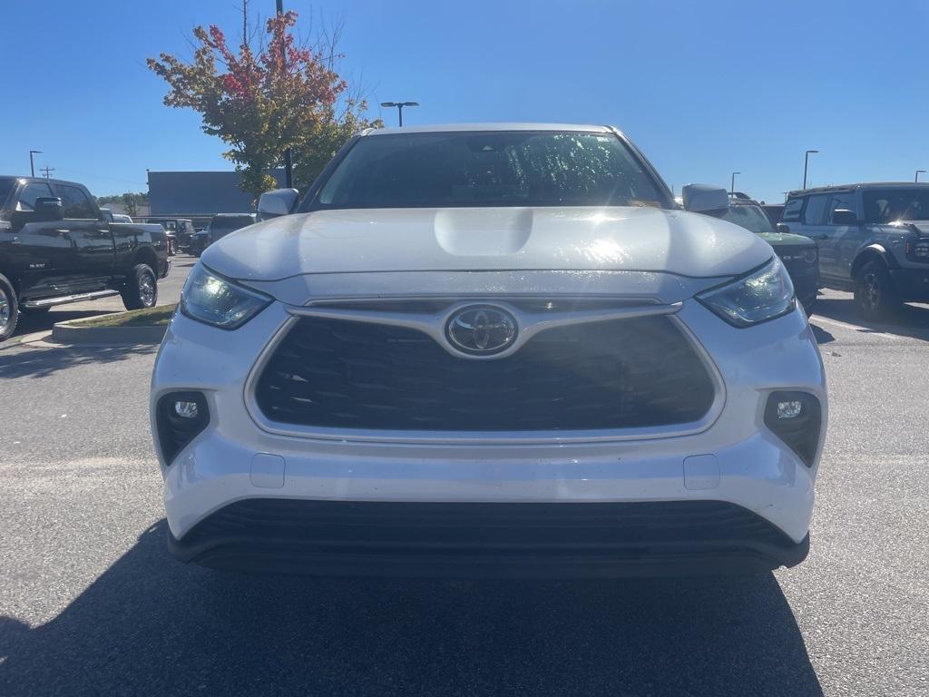 used 2024 Toyota Highlander car, priced at $39,890