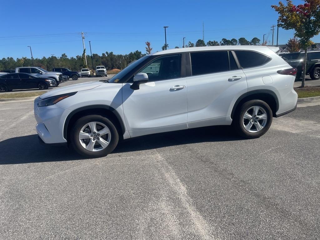 used 2024 Toyota Highlander car, priced at $39,890