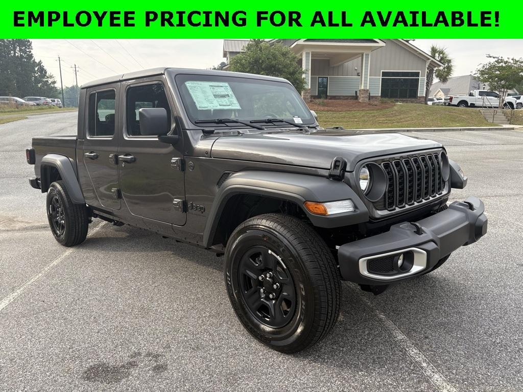 new 2025 Jeep Gladiator car, priced at $37,977