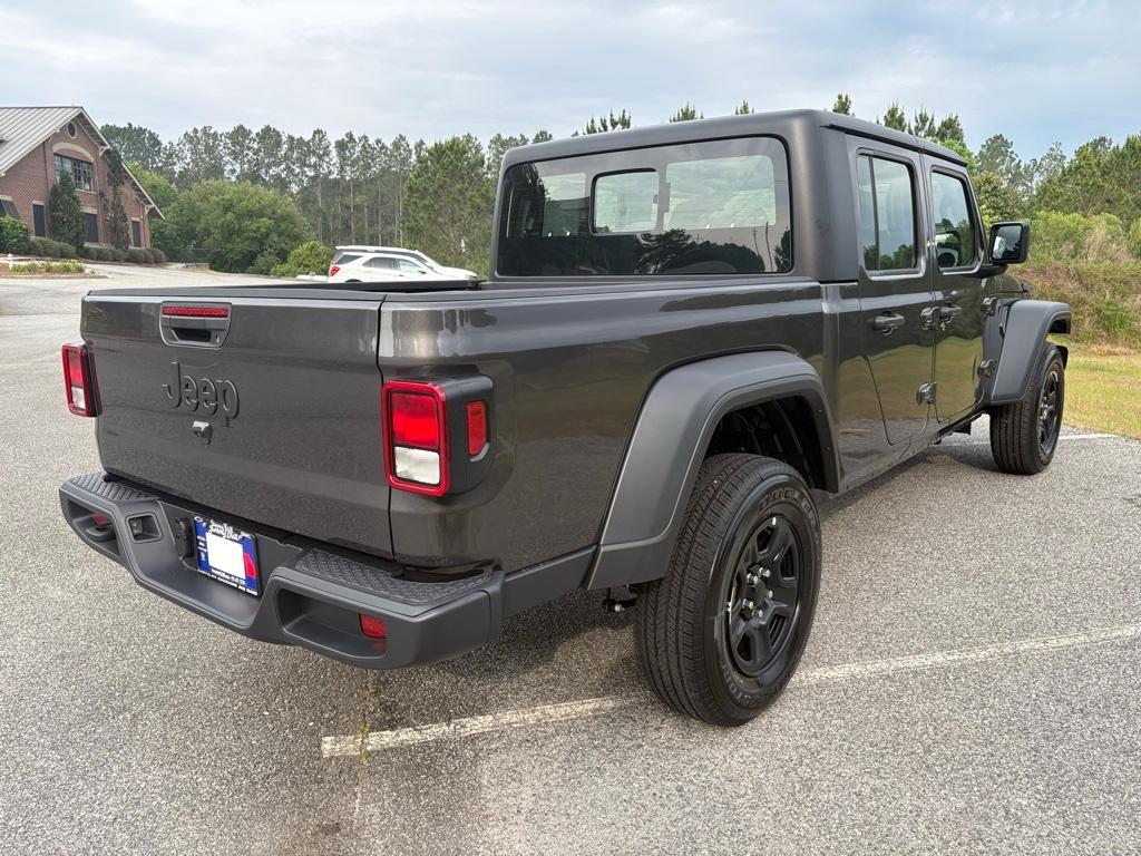 new 2025 Jeep Gladiator car, priced at $37,977