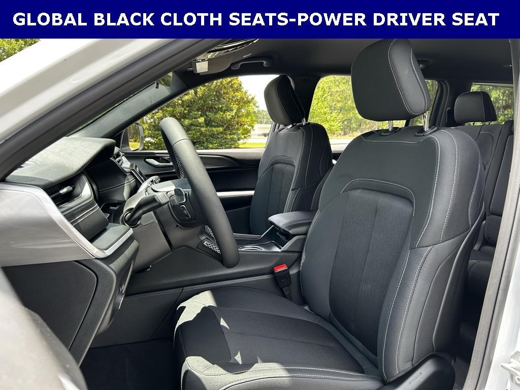 new 2025 Jeep Grand Cherokee L car, priced at $38,381