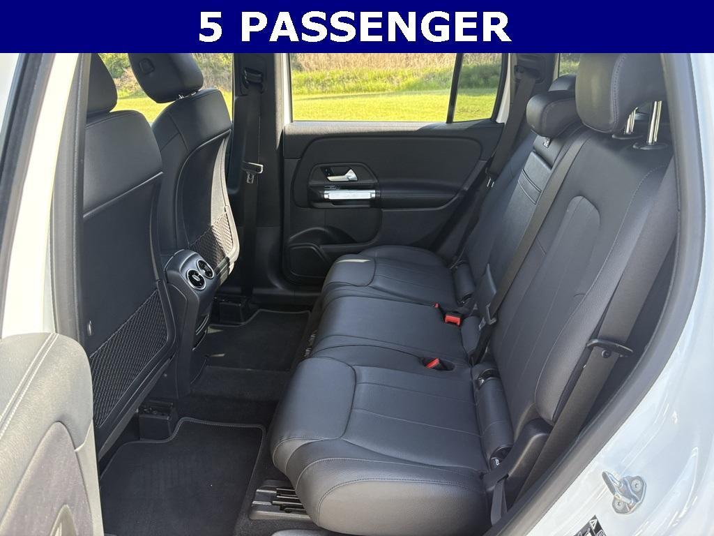 used 2023 Mercedes-Benz GLB 250 car, priced at $32,000