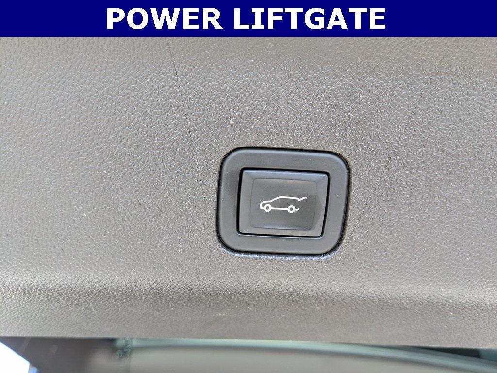used 2024 Chevrolet Tahoe car, priced at $46,927