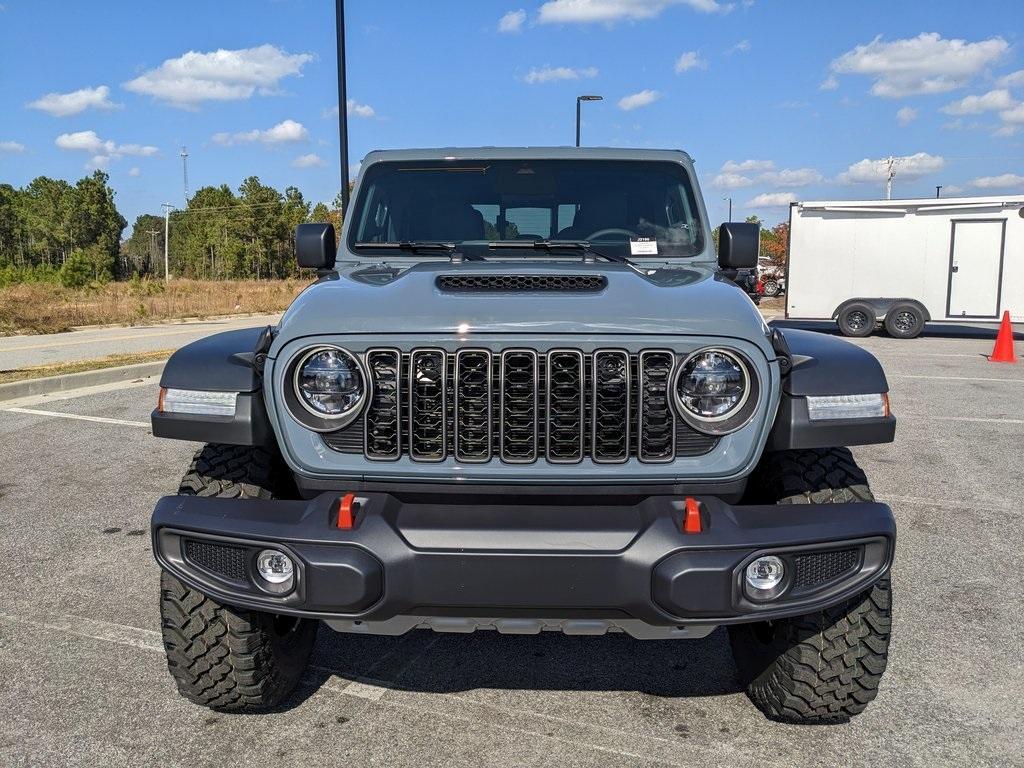 new 2026 Jeep Gladiator car, priced at $52,877