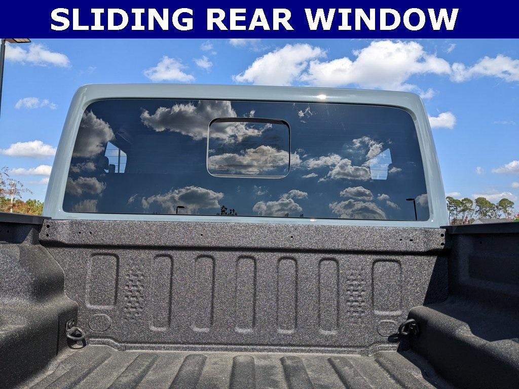 new 2026 Jeep Gladiator car, priced at $52,877