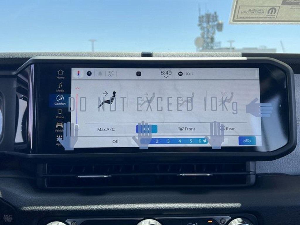 new 2026 Jeep Gladiator car, priced at $54,577