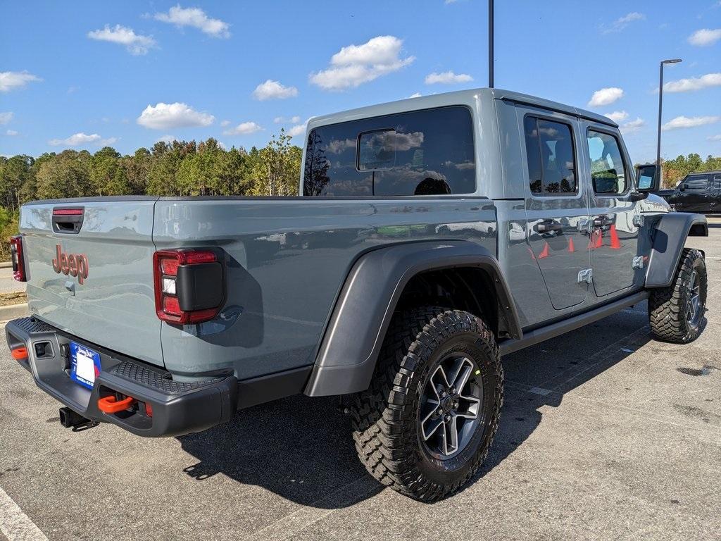 new 2026 Jeep Gladiator car, priced at $52,877