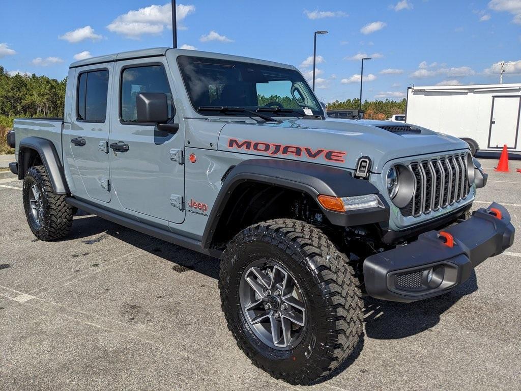 new 2026 Jeep Gladiator car, priced at $52,877