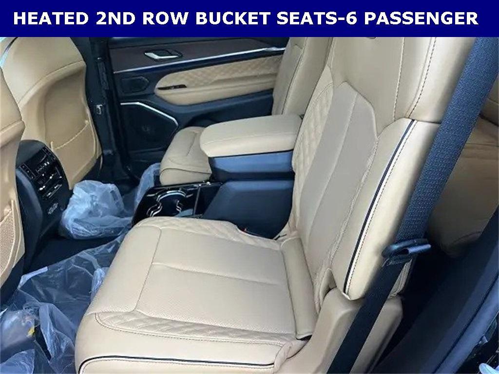 new 2025 Jeep Grand Cherokee L car, priced at $57,986