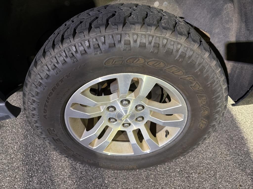 used 2019 Chevrolet Suburban car, priced at $19,340