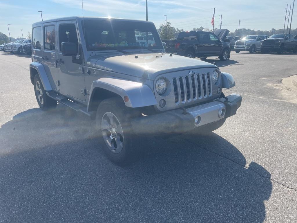 used 2017 Jeep Wrangler Unlimited car, priced at $18,290