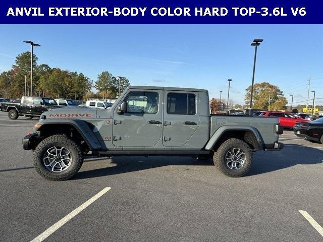 new 2025 Jeep Gladiator car, priced at $56,635