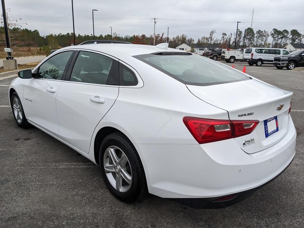 used 2024 Chevrolet Malibu car, priced at $19,274